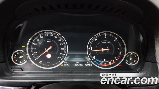 BMW 5 Series (F10) 520d 2014 — фото 8