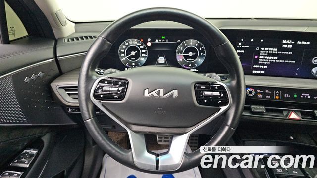 Kia K8 2.5 Gasoline 2WD Signature 2022 — фото 15
