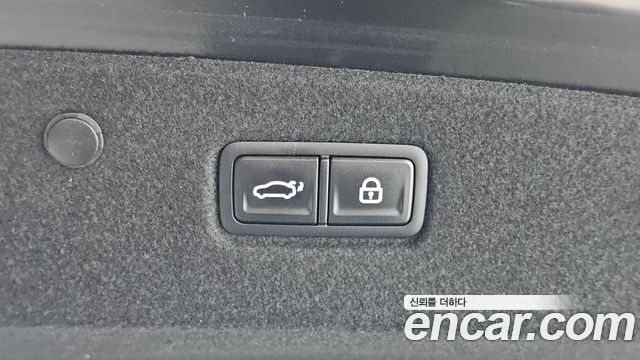 Kia K8 2.5 Gasoline 2WD Signature 2022 — фото 20