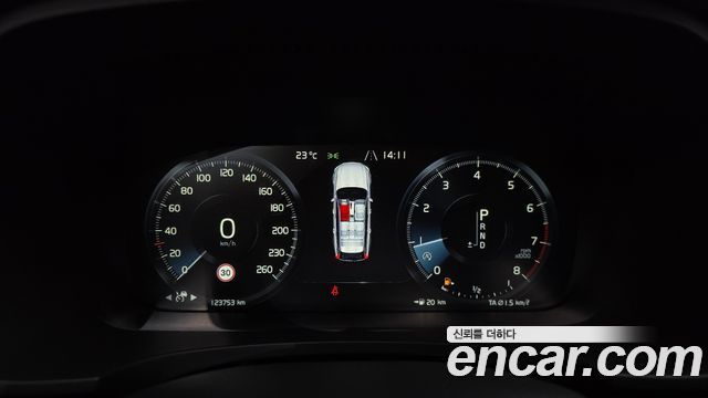 Volvo V90 Cross Country T5 AWD 2018 — фото 8