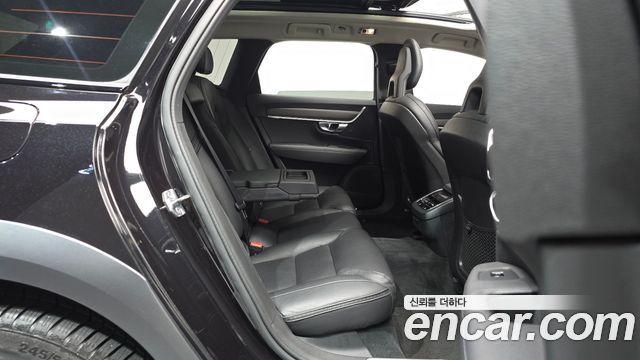 Volvo V90 Cross Country T5 AWD 2018 — фото 12