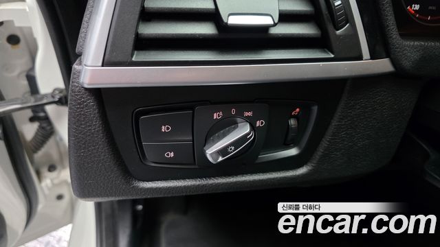BMW 3 Series GT (F34) GT 320d xDrive 2020 — фото 28