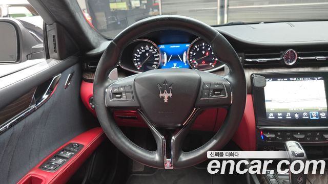 Maserati Quattroporte 3.0 V6 Granlusso 2019 — фото 13