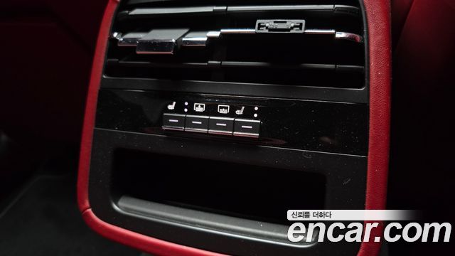 Maserati Quattroporte 3.0 V6 Granlusso 2019 — фото 18