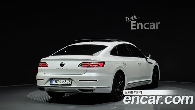 Volkswagen Arteon 2.0 TDI Prestige 2023 — фото 2