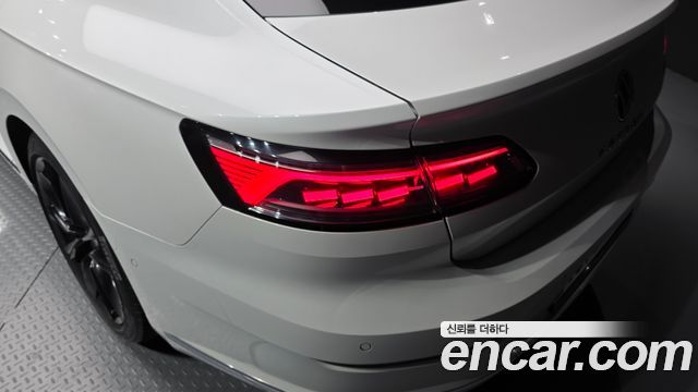 Volkswagen Arteon 2.0 TDI Prestige 2023 — фото 23