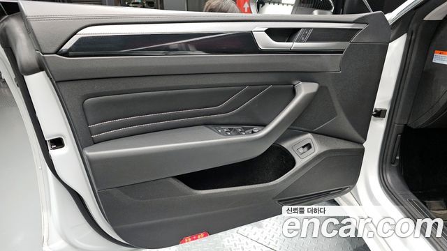 Volkswagen Arteon 2.0 TDI Prestige 2023 — фото 24