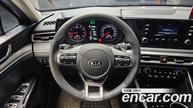 Kia K5 (III) 2.0 Trendy 2021 — фото 13