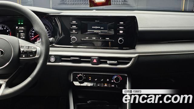 Kia K5 (III) 2.0 Trendy 2021 — фото 14
