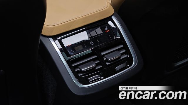 Volvo XC90 (II) B6 Ultimate Bright 2023 — фото 22