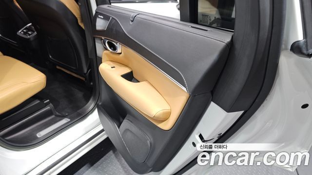 Volvo XC90 (II) B6 Ultimate Bright 2023 — фото 31