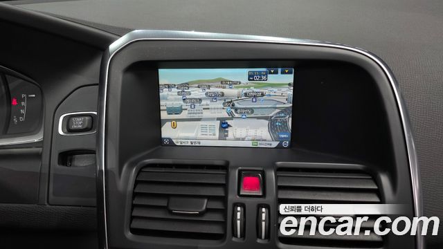 Volvo XC60 D5 AWD 1st 2015 — фото 14