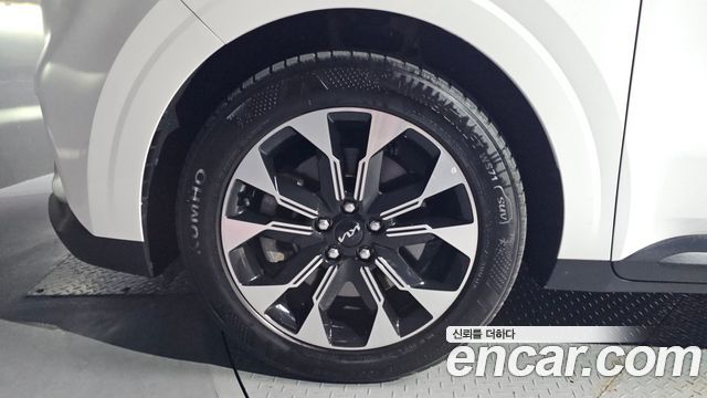 Kia Carnival (IV) Diesel 9-Seater Prestige 2023 — фото 5