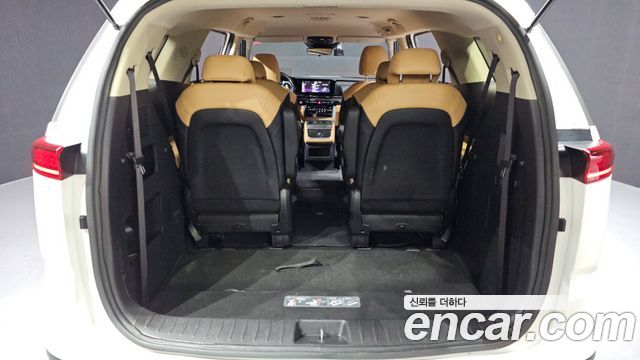 Kia Carnival (IV) Diesel 9-Seater Prestige 2023 — фото 20