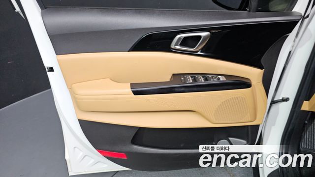 Kia Carnival (IV) Diesel 9-Seater Prestige 2023 — фото 24