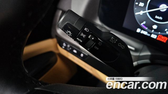 Kia Carnival (IV) Diesel 9-Seater Prestige 2023 — фото 29
