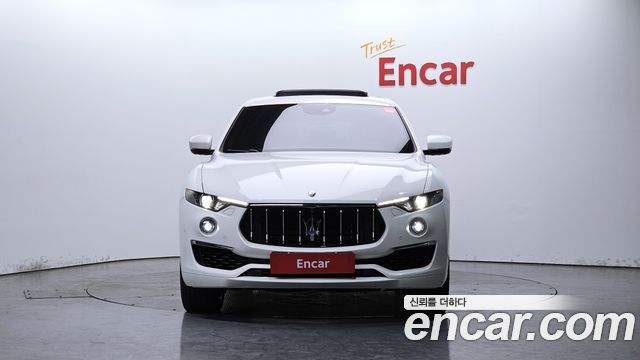 Maserati Levante 3.0 AWD GranLusso 2019 — фото 3