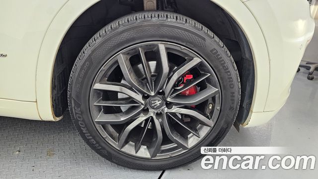 Maserati Levante 3.0 AWD GranLusso 2019 — фото 5