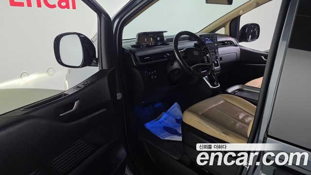 Hyundai Staria Cargo 5-Seater Modern 2022 — фото 10