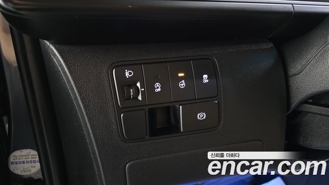 Hyundai Staria Cargo 5-Seater Modern 2022 — фото 16