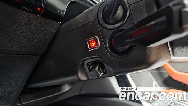 Audi e-tron 55 Quattro 2020 — фото 27