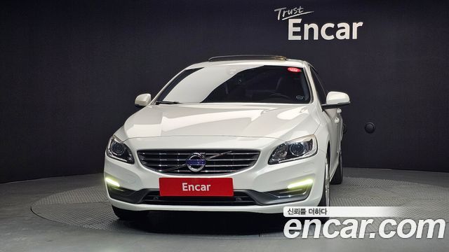 Volvo S60 D2 2nd 2015 — фото 3
