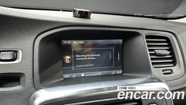 Volvo S60 D2 2nd 2015 — фото 15