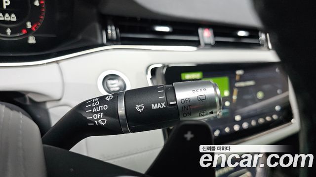 Land Rover Range Rover Evoque (II) D180 First Edition 2020 — фото 18