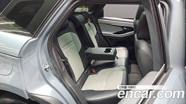Land Rover Range Rover Evoque (II) D180 First Edition 2020 — фото 28
