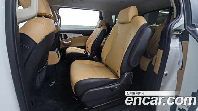 Kia Carnival (IV) Diesel 9-Seater Prestige 2022 — фото 11