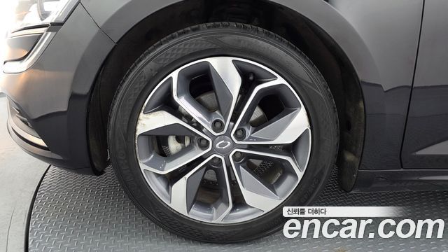 Renault Korea SM6 2.0 LPe SE (Rental car) 2019 — фото 5