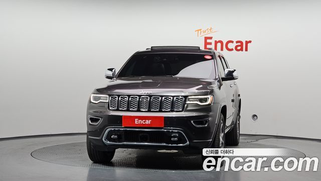 Jeep Grand Cherokee 3.6 Overland WK2 2020 — фото 3