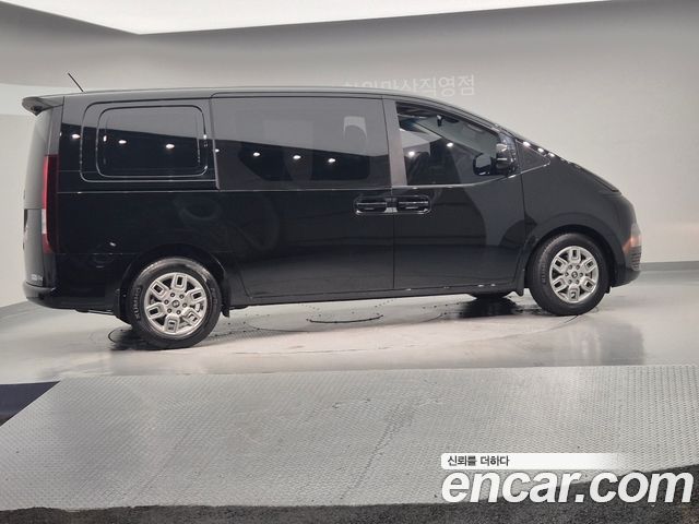 Hyundai Staria Cargo 5-Seater Modern 2025 — фото 4