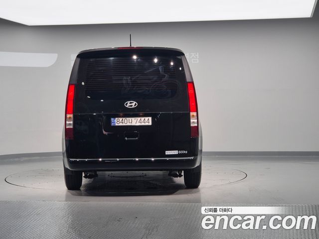 Hyundai Staria Cargo 5-Seater Modern 2025 — фото 6