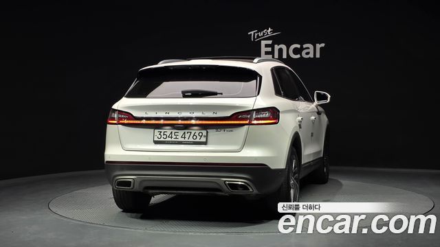 Lincoln Nautilus (I) 2.7 Reserve AWD 2020 — фото 4
