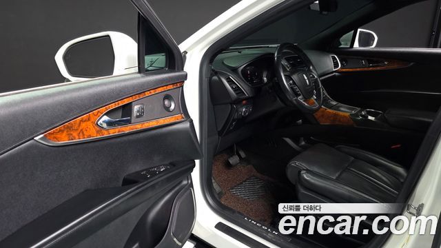 Lincoln Nautilus (I) 2.7 Reserve AWD 2020 — фото 10