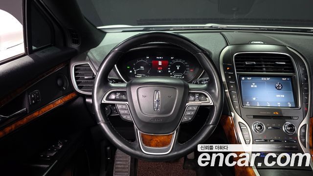 Lincoln Nautilus (I) 2.7 Reserve AWD 2020 — фото 13