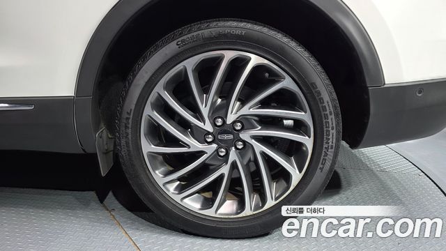 Lincoln Nautilus (I) 2.7 Reserve AWD 2020 — фото 21