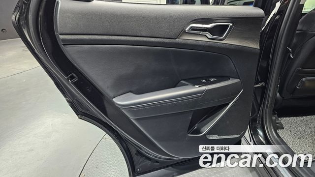 Kia Sportage (V) Diesel 2.0 2WD Signature Gravity 2022 — фото 25