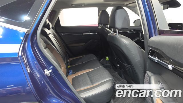Kia Seltos Gasoline 1.6 Turbo 2WD Gravity 2022 — фото 11