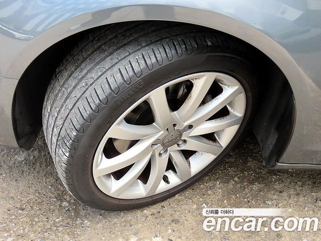 Audi A4 2.0 TDI dynamic B8 2014 — фото 22