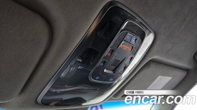 Genesis G80 (RG3) Gasoline 2.5 Turbo AWD 2022 — фото 17