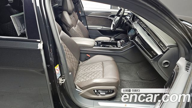 Audi S8 (D5) 4.0 TFSI Quattro LWB 2020 — фото 10