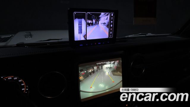 Jeep Wrangler (JL) 2.0 Overland Power Top 4Door 2023 — фото 15