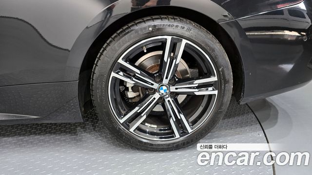 BMW 4 Series (G22) 420i M Sport Convertible 2022 — фото 21