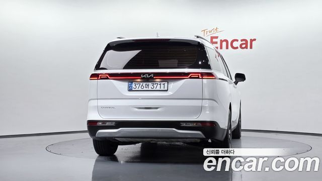 Kia Carnival (IV) Diesel 9-Seater Prestige 2023 — фото 4