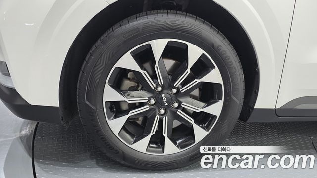 Kia Carnival (IV) Diesel 9-Seater Prestige 2023 — фото 5
