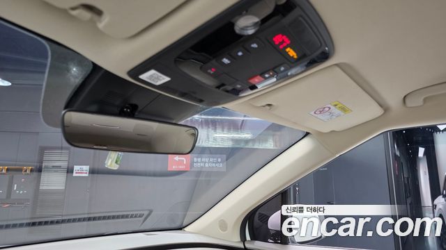 Kia Carnival (IV) Diesel 9-Seater Prestige 2023 — фото 18
