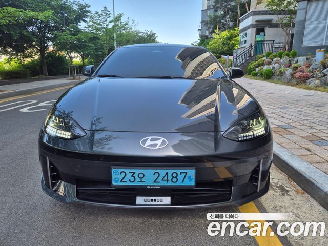 Hyundai Ioniq 6 Long Range AWD E-Lite 2023 — фото 2
