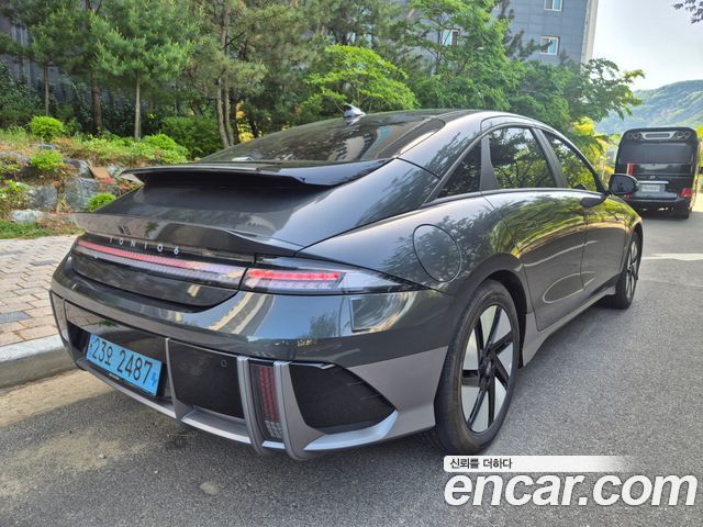 Hyundai Ioniq 6 Long Range AWD E-Lite 2023 — фото 6